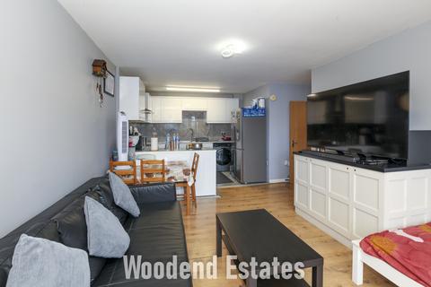 undefined, Uxbridge Road, Uxbridge UB10