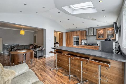 undefined, Willow Road, Prestwich, M25