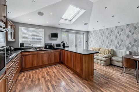undefined, Willow Road, Prestwich, M25