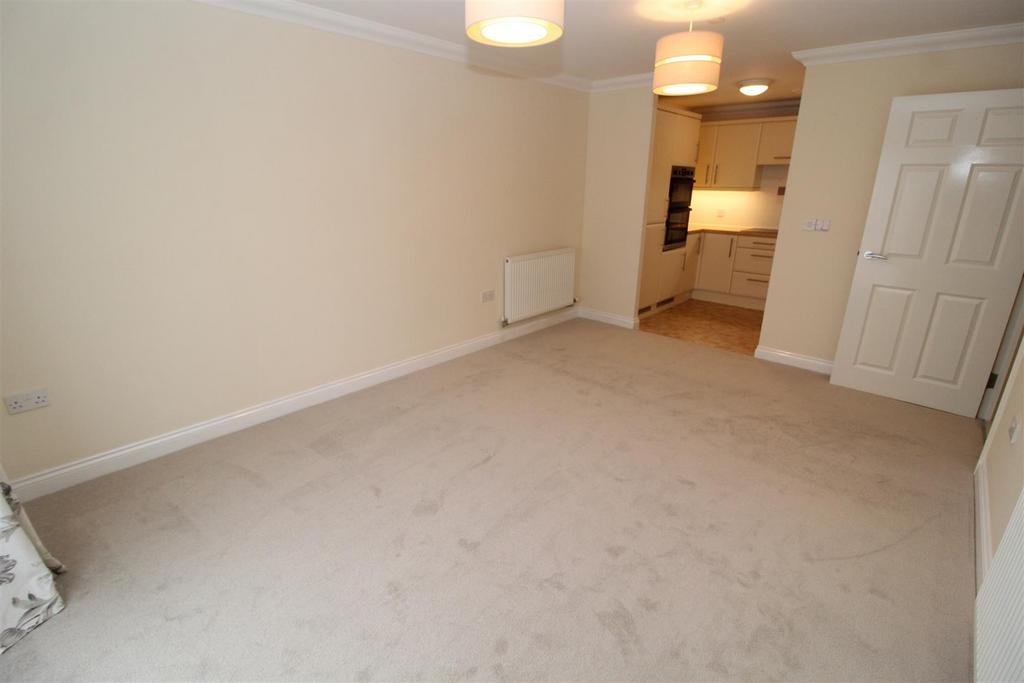 Sitting room 2