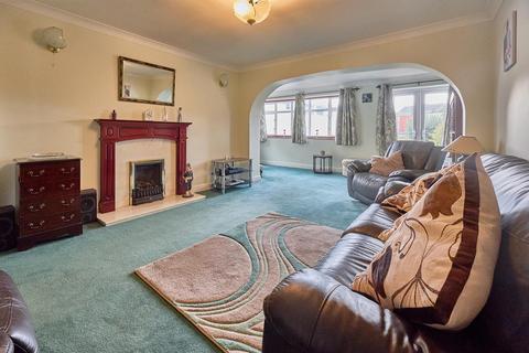 undefined, Chatsworth Close, Burbage, Hinckley