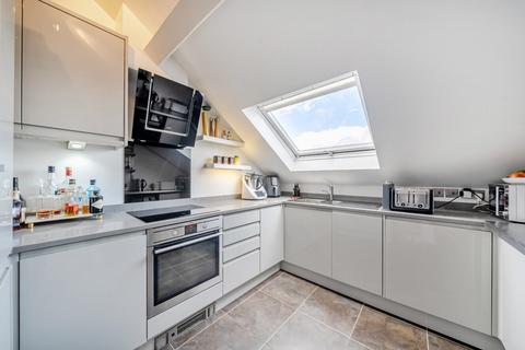 Flat 1, The Coach House, 55 Putney Hill, London, SW15 6RZ