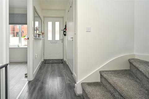 undefined, Middleham Avenue, Castlefields, Stafford, Staffordshire, ST16