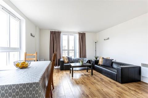 2 bedroom flat for sale, Dryden Building, 37 Commercial Road, London, E1
