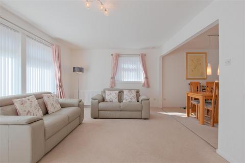 3 bedroom detached house for sale, Larch Grove, Hamilton