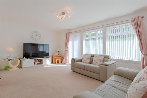 3 bedroom detached house for sale, Larch Grove, Hamilton