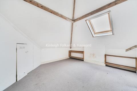 undefined, Holden Road, London, N12