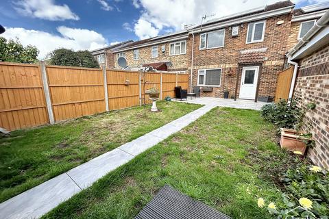 3 bedroom terraced house for sale, Columbia Road, Bournemouth, BH10 4