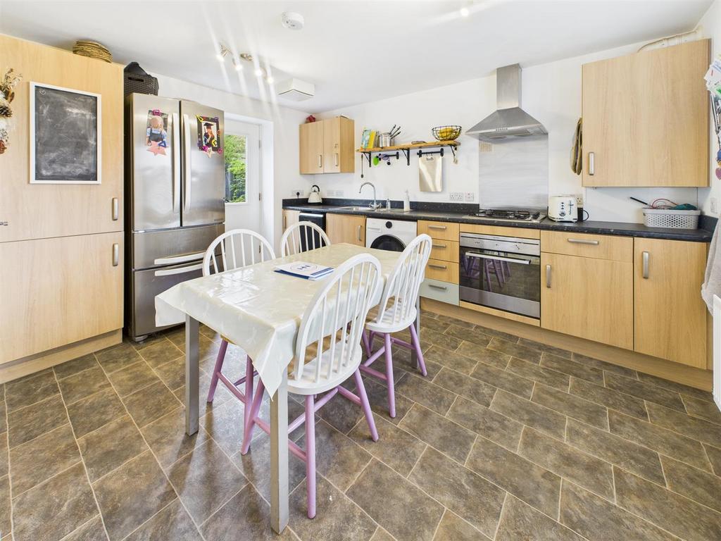 Kitchen diner