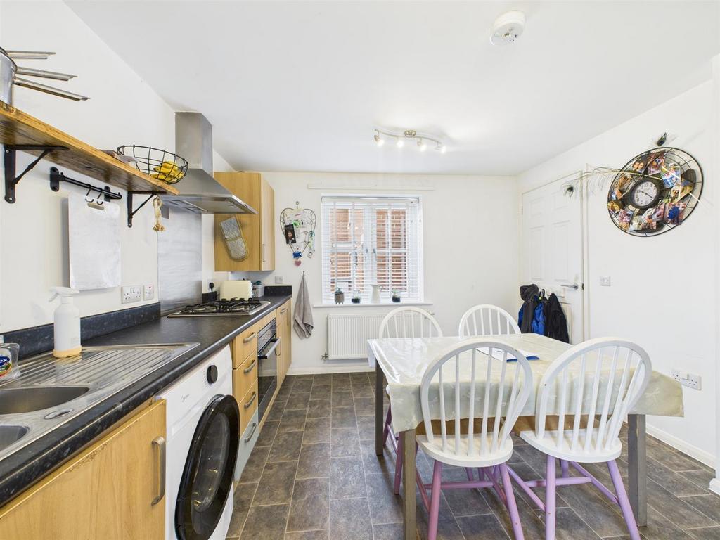Kitchen diner