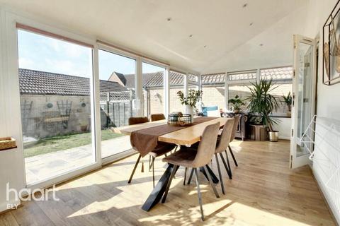 30 Wissey Way, Ely, CB6 2WW