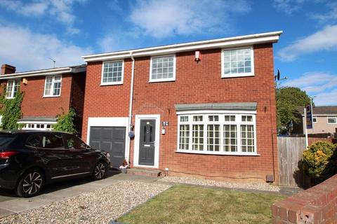 4 bedroom detached house for sale, Chipchase Court, New Hartley, NE25