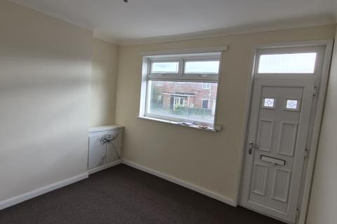 2 bedroom terraced house to rent, Trafalgar Street, Carcroft DN6