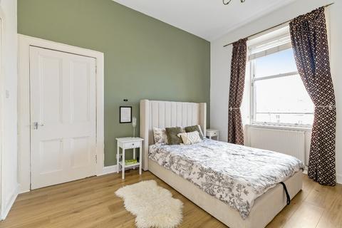 2 bedroom apartment to rent, Valleyfield Street, Meadows, Edinburgh, EH3