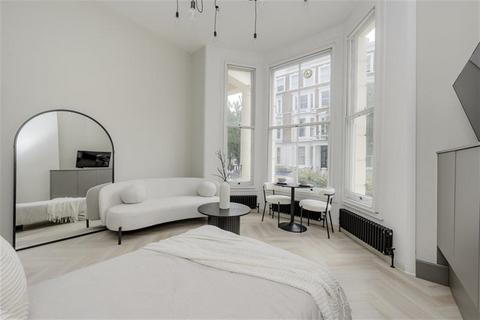 Studio for sale, Longridge Road, London, SW5