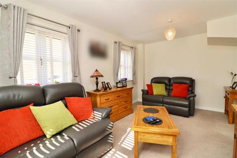 undefined, Thurlow Avenue, Pocklington, York