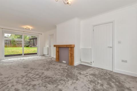 4 bedroom semi-detached house for sale, Willington Street, Maidstone, Kent
