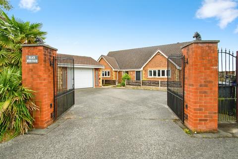 undefined, Black Moss Court, Manchester M26