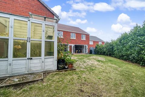 5 bedroom detached house for sale, Ebbsworth Lane, Shrivenham, Swindon, SN6