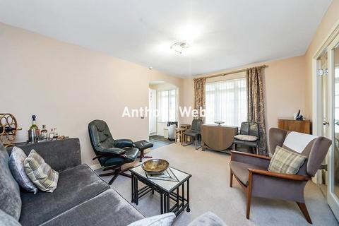 undefined, Everard Court, Crothall Close, N13