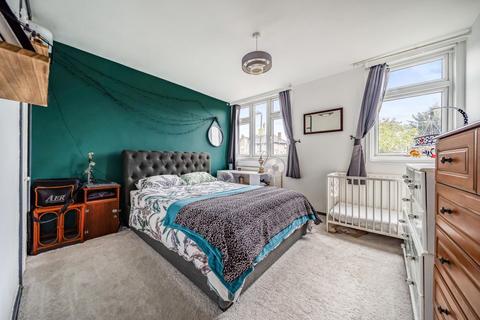 undefined, Lambscroft Avenue, Mottingham