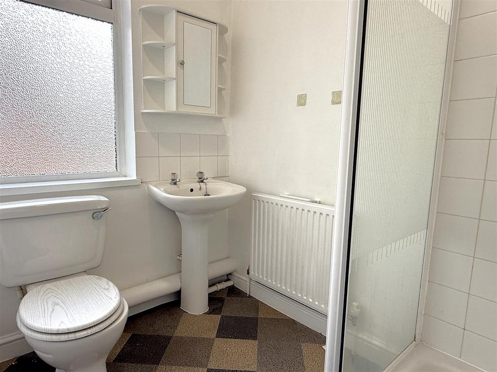 Shower room.jpg