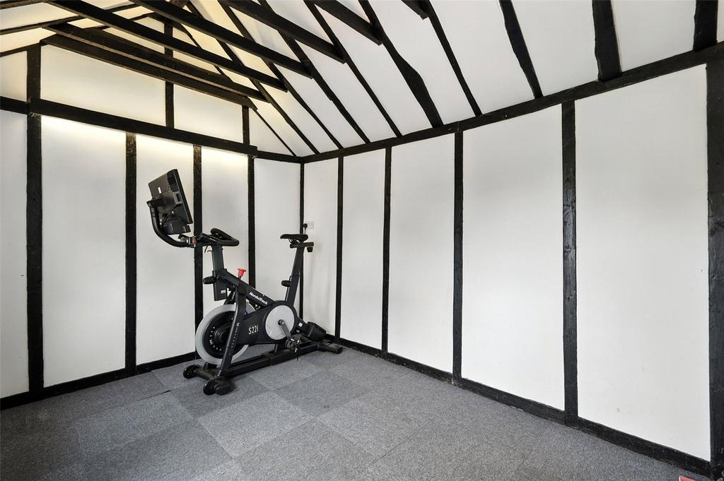 Gym/Office
