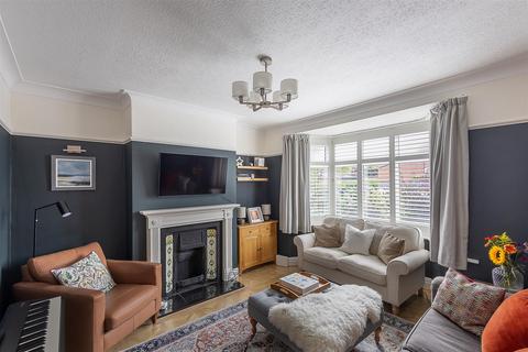 undefined, Eastwood Gardens, Kenton, Newcastle upon Tyne