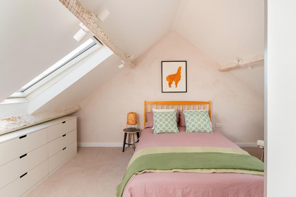 TCHWE - Bedroom N.jpg