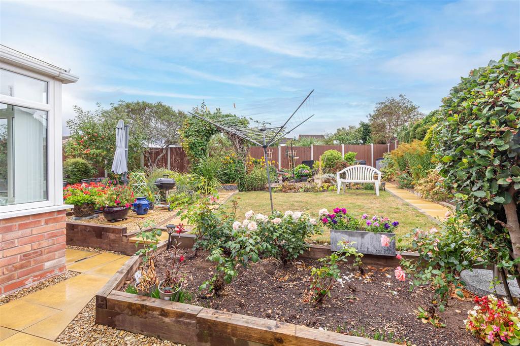 Garden-6.jpg