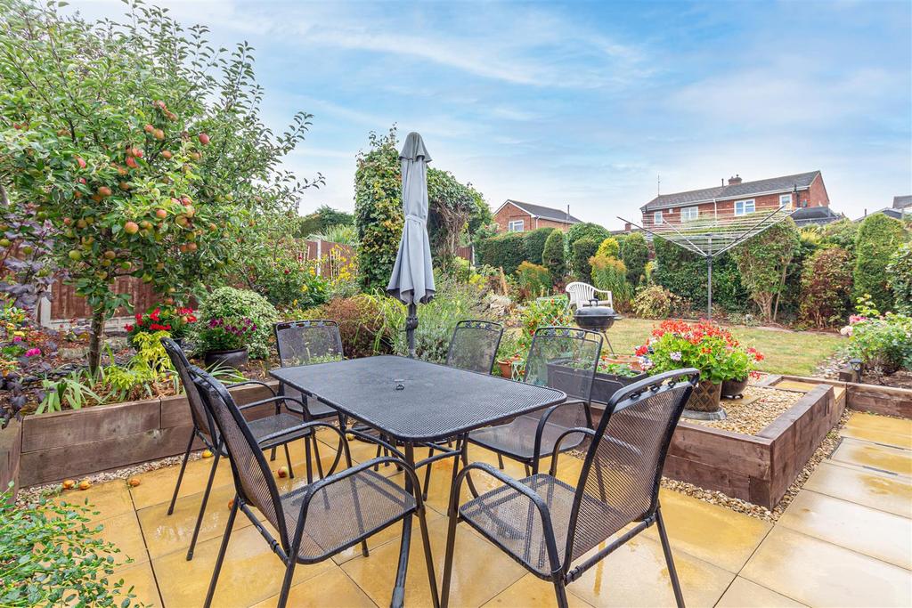 Garden-4.jpg