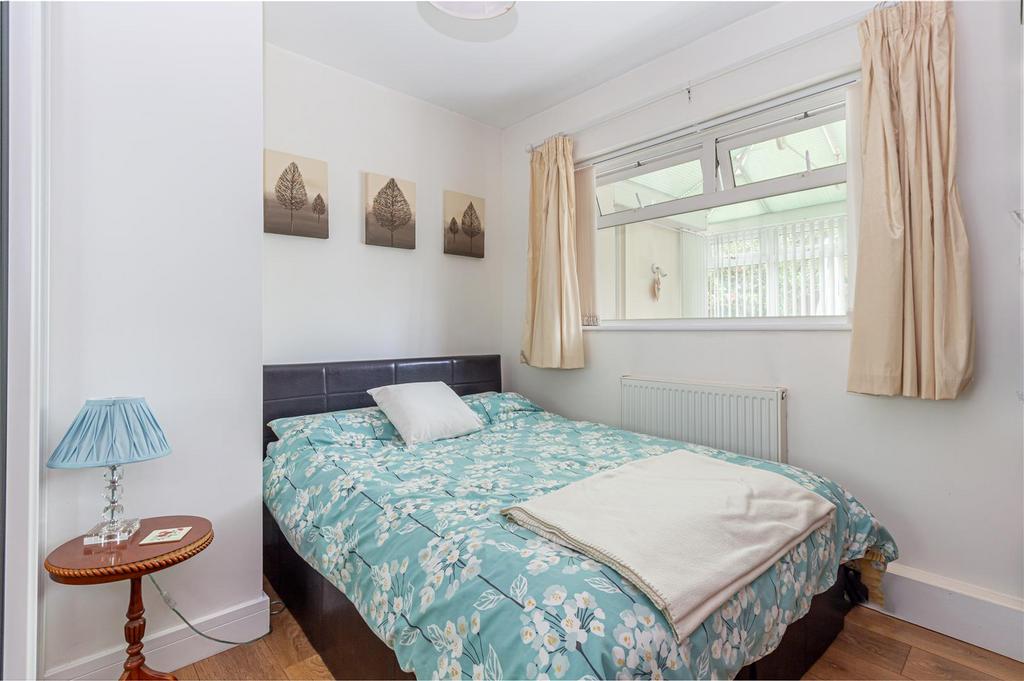 Bedroom-2-1.jpg