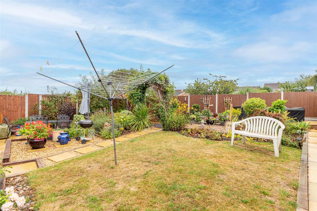 Garden-3.jpg
