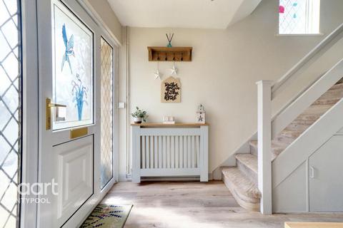 3 bedroom semi-detached house for sale, Brynhyfryd Close, Little Mill