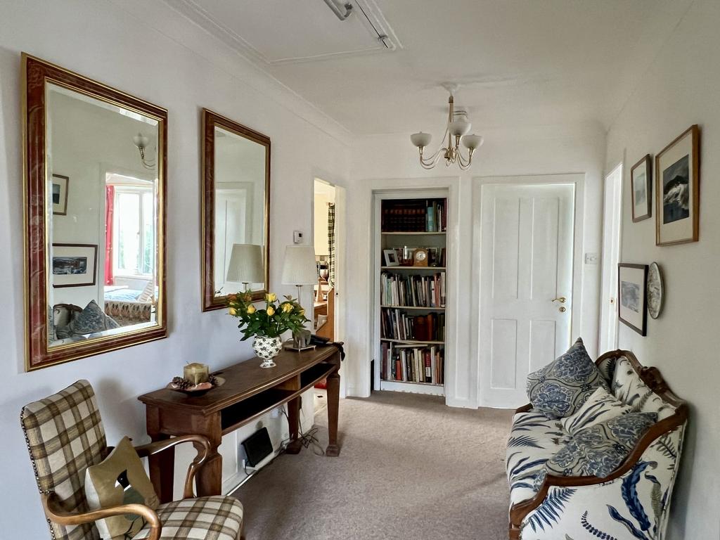 1 Mount Pleasant Avenue, Kirkcudbright - Williamso