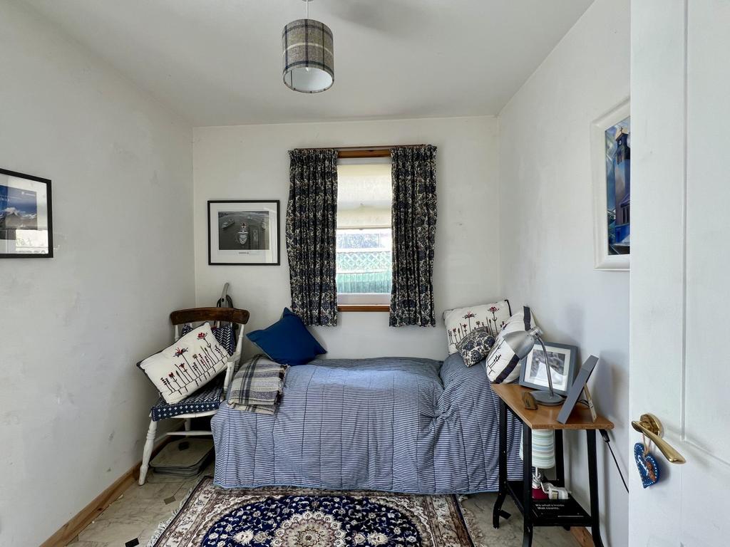 1 Mount Pleasant Avenue, Kirkcudbright - Williamso