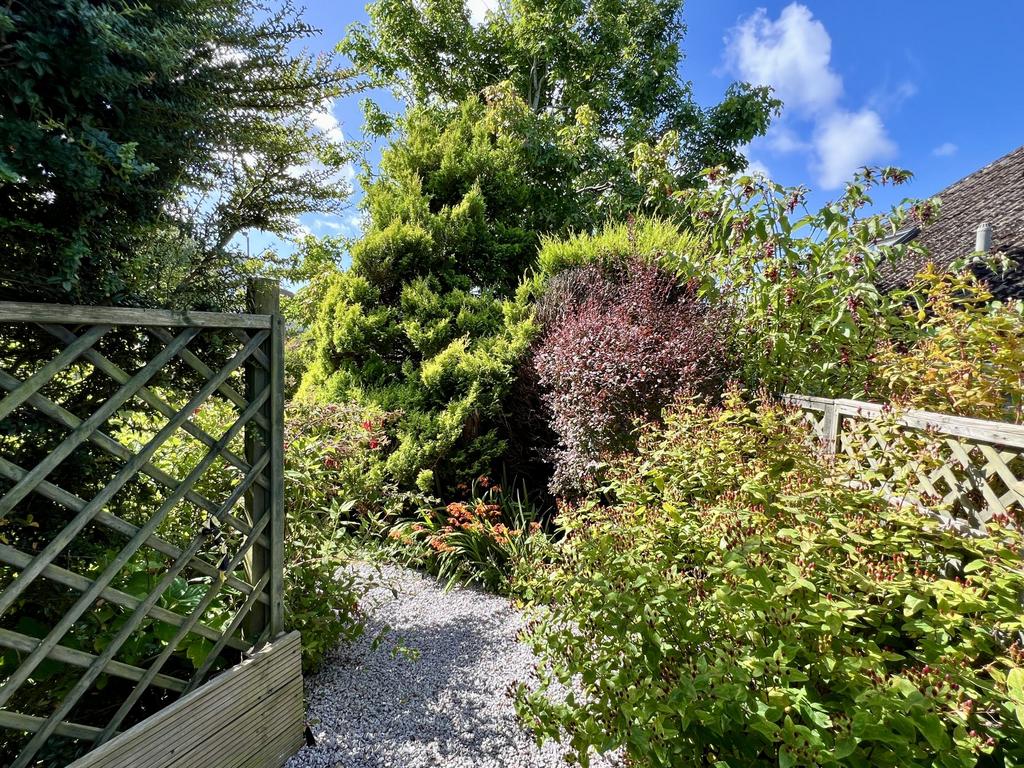1 Mount Pleasant Avenue, Kirkcudbright - Williamso