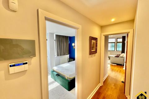 1 bedroom flat to rent, 186-190 Bishopsgate, London, EC2M