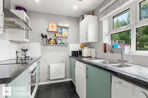 116 Osprey Road, Waltham Abbey, EN9 3TY