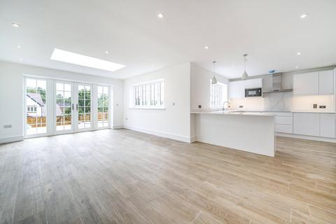 undefined, Solstrand Mews, Bagshot GU19