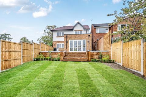 undefined, Solstrand Mews, Bagshot GU19