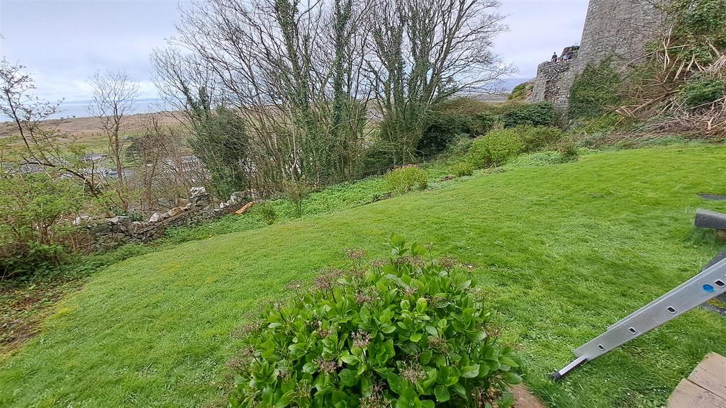 Garden views 20230414 140108.jpg