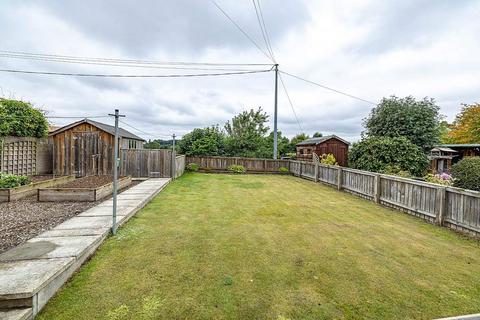2 Dean Road, Sprouston, Kelso, TD5 8HN