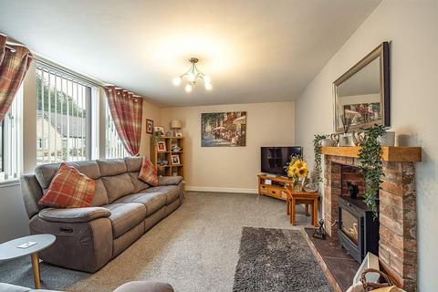 2 Dean Road, Sprouston, Kelso, TD5 8HN