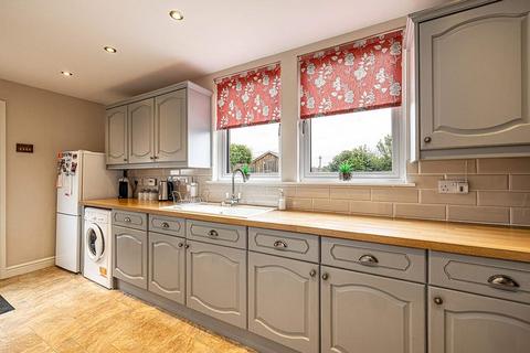 2 Dean Road, Sprouston, Kelso, TD5 8HN