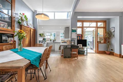 Nimrod Road, Furzedown, SW16