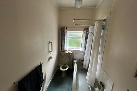 74 Cross Lane, Radcliffe, Manchester, M26 2RF
