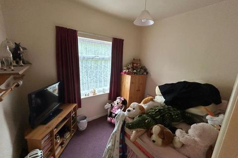 74 Cross Lane, Radcliffe, Manchester, M26 2RF