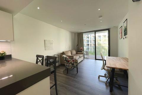 1 bedroom apartment to rent, Chaucer Gardens, Aldgate East