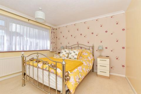 14 Bathurst Road, Staplehurst, Tonbridge, TN12 0LG